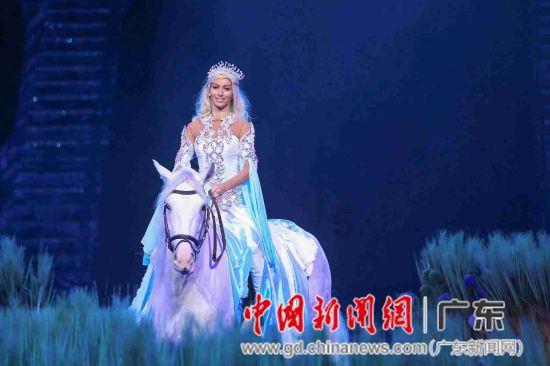 陕西古寺下惊现铁链悬棺,佛塔镇压其上,墓主人是明朝皇子?